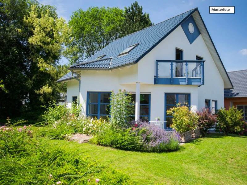 Zwangsversteigerung Karby, Südhang