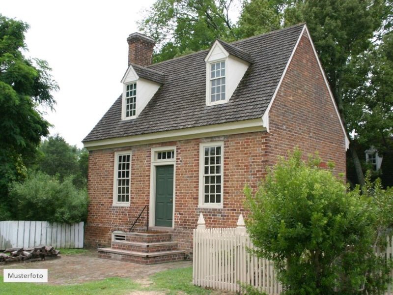 Zwangsversteigerung Niederbrombach, Fels