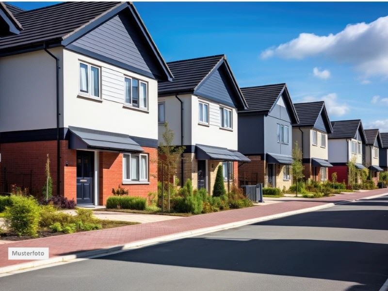 Zwangsversteigerung Hürtgenwald, Hubertusstr.